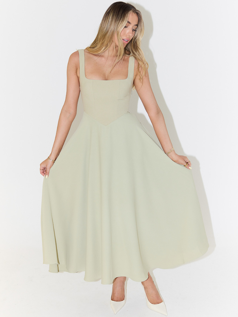 Scarlett™ | Flüssige Eleganz und Vertrauen