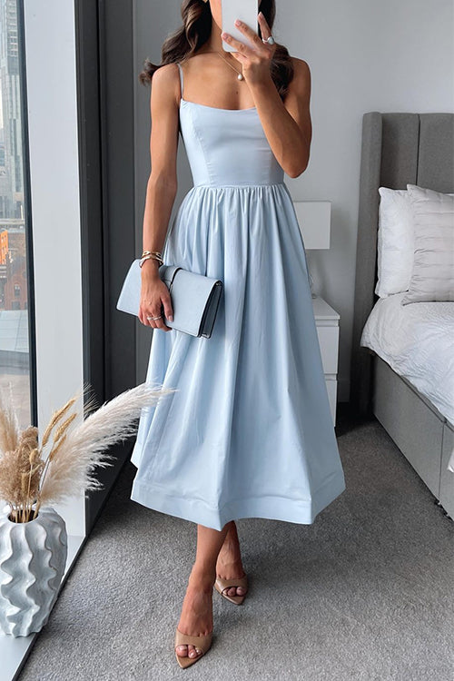 Martina™ | Elegantes und Leichtes Midi-Kleid