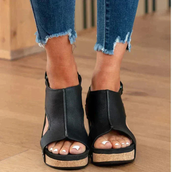 Astrid™ | Elegante und bequeme Keilabsatzsandalen