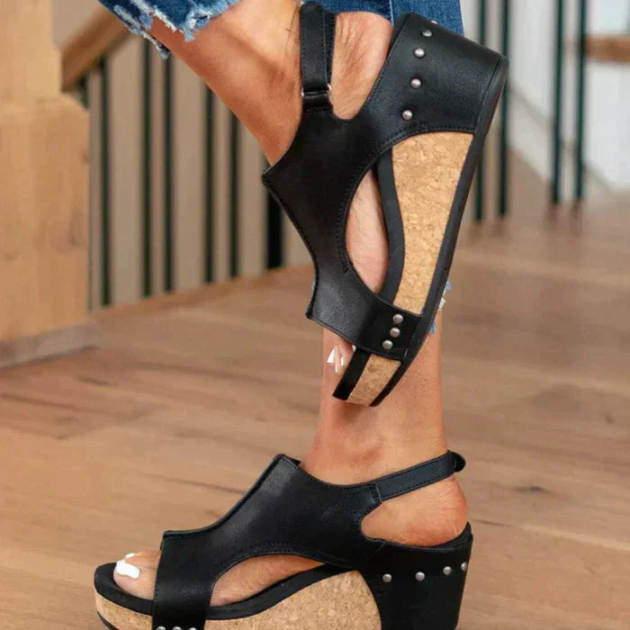 Astrid™ | Elegante und bequeme Keilabsatzsandalen