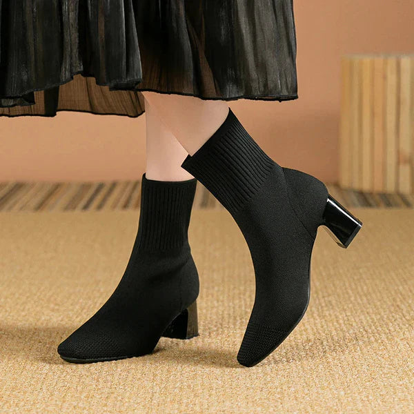 Josie™ | Schicke Strickstiefeletten