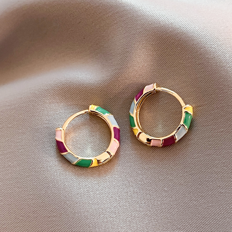 Élise™ | Elegante Ohrringe aus goldenem Emaille